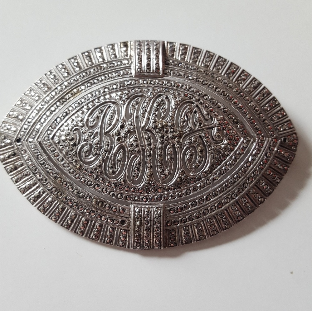 Large Sterling silver pin